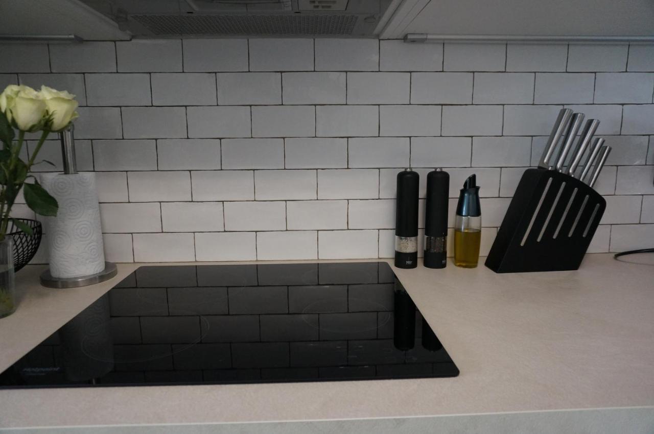 Palm Beach Apartment With A Pool In The Residence คานส์ ภายนอก รูปภาพ